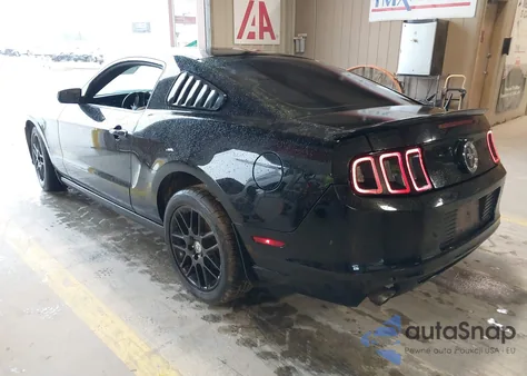 2014 Ford Mustang из США, поврежденный, VIN 1ZVBP8AM6E5326770